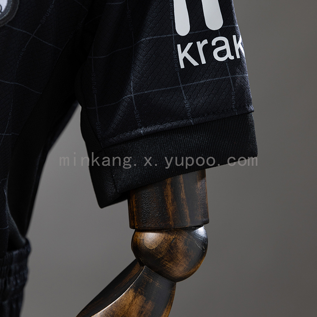 Tottenham Hotspur 25/26 Away kids kit Jersey Size：16-28 4