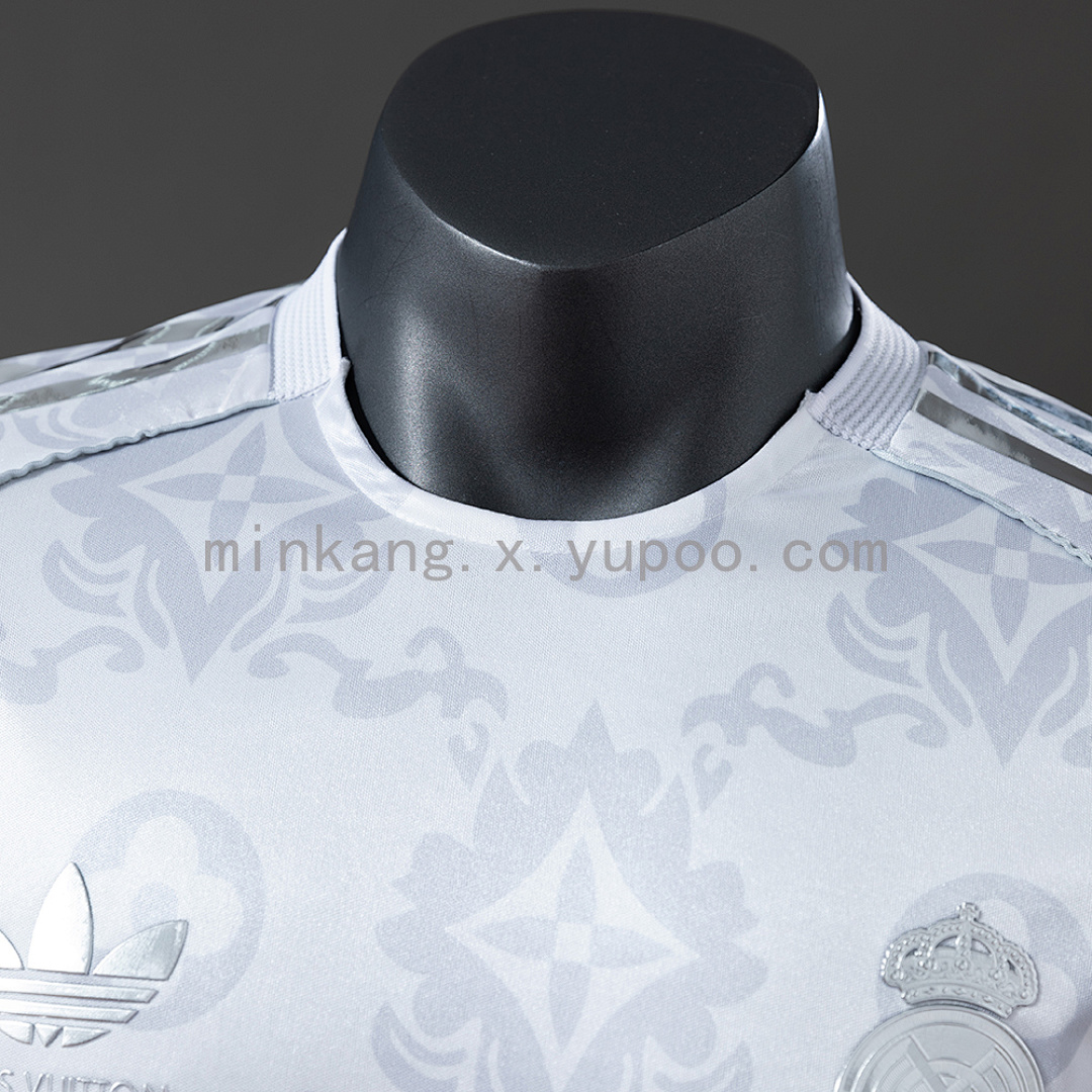 Real Madrid 25/26 Galaxy Lights special edition Player Version Jersey S-3XL 7