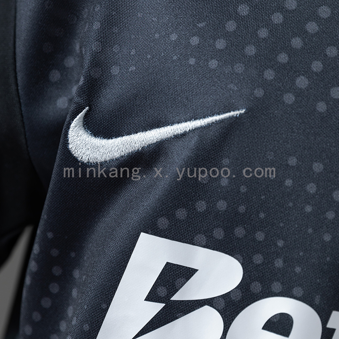 Sporting Lisbon 25/26 Kids Kit Away Jersey Size：16-28 5