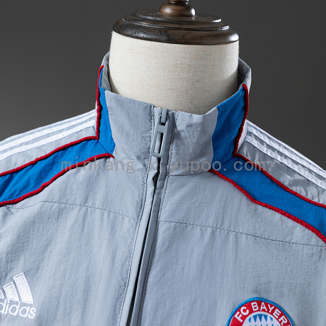 25/26 Bayern Munich Windbreaker S-XXL 8