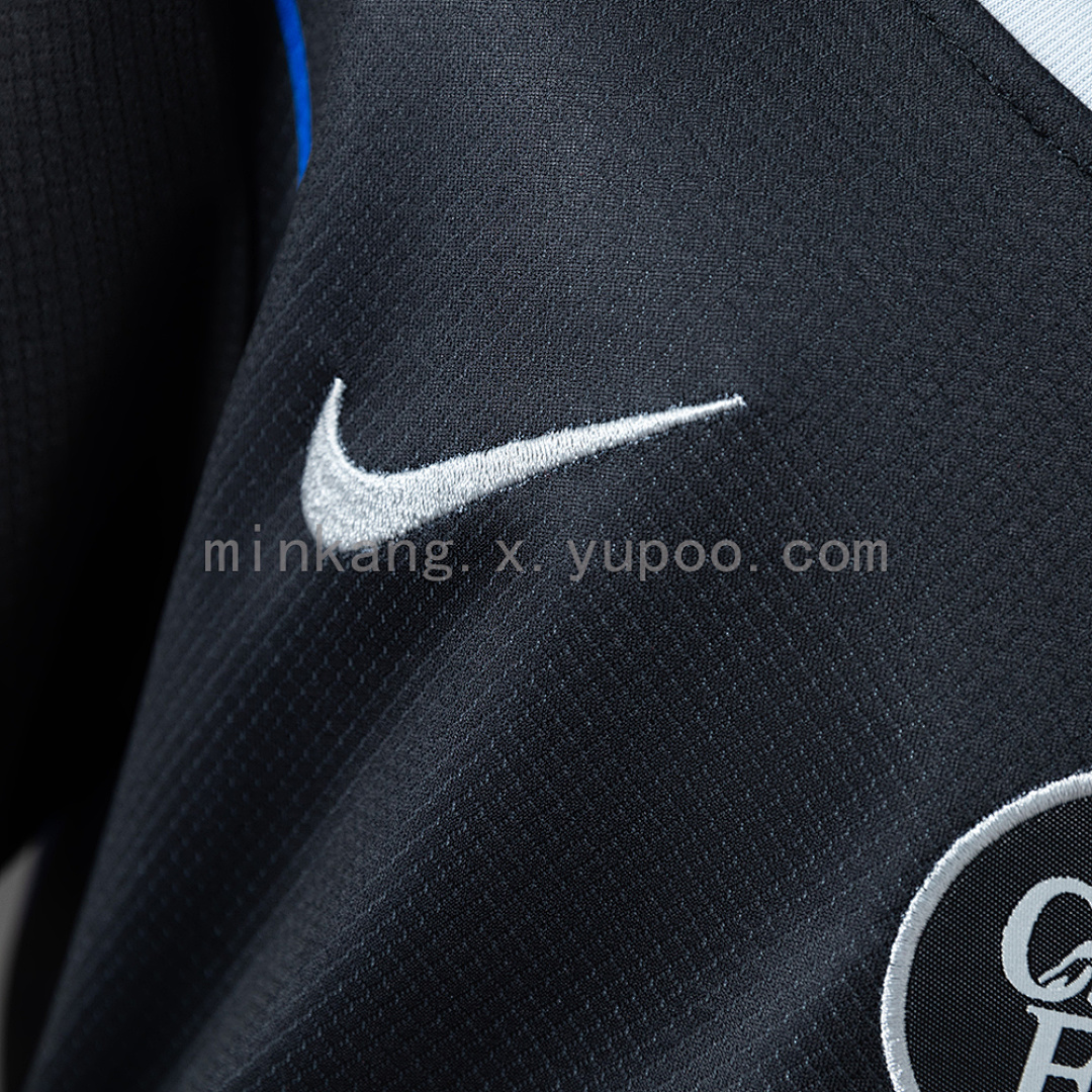Chelsea 25/26 Third Away Kids Size: 16-28 5