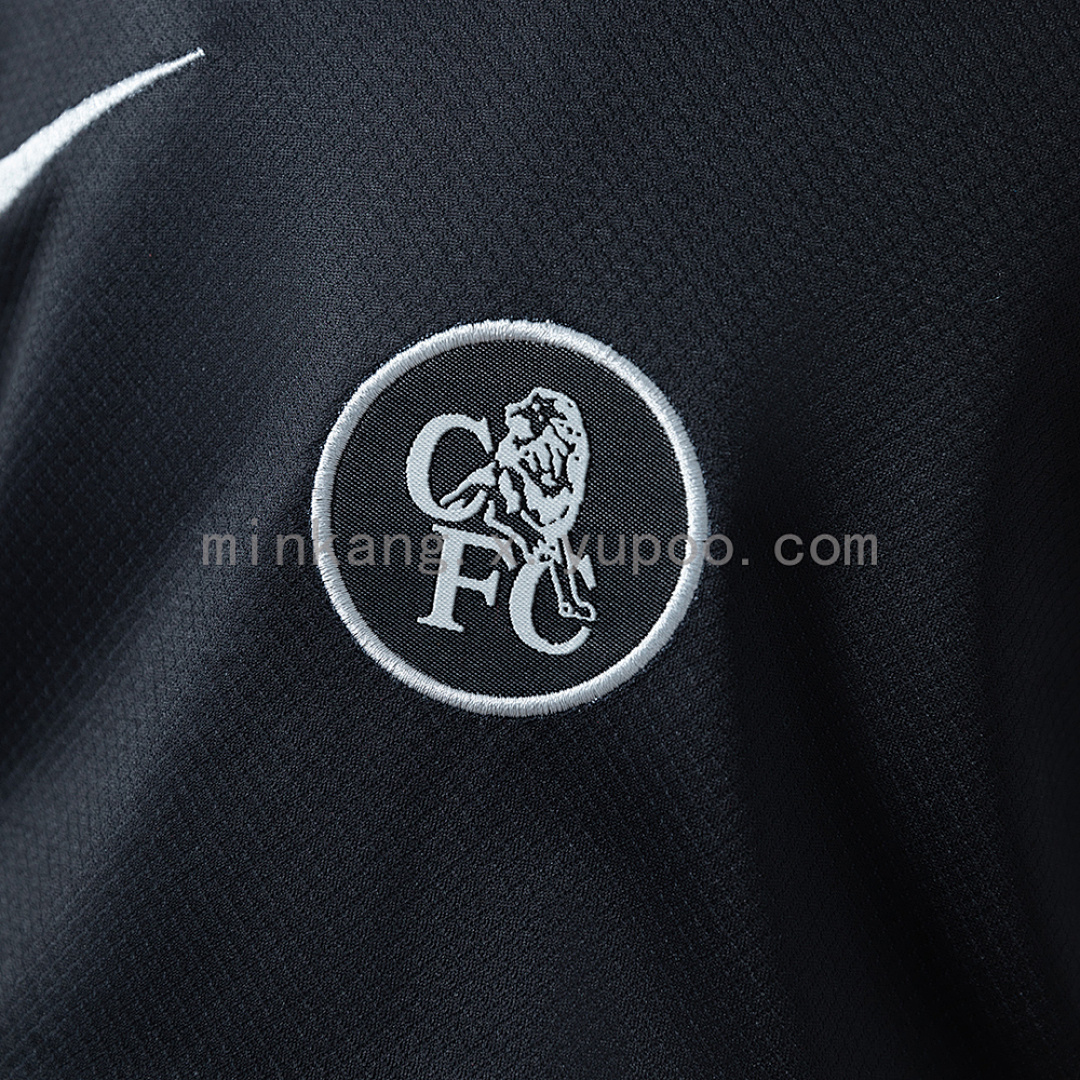 Chelsea 25/26 Third Away Kids Size: 16-28 6