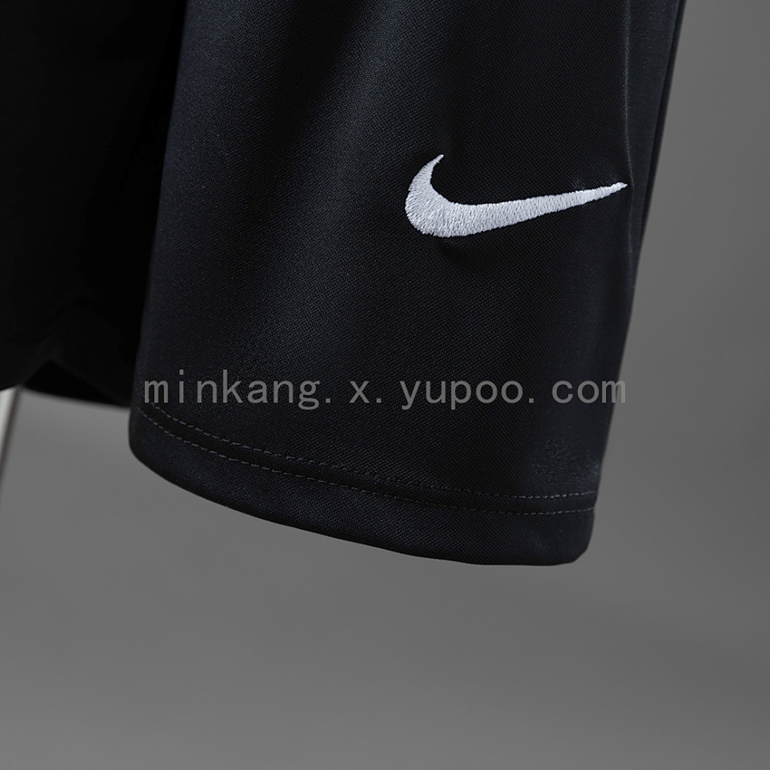 Mallorca 25/26 Home Kids Size: 16-28 2