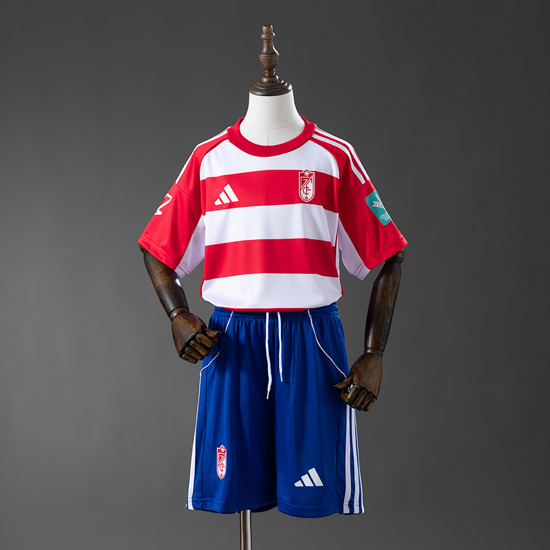 Granada 25/26 Home Kids Kit Jersey SIZE 16-28 3