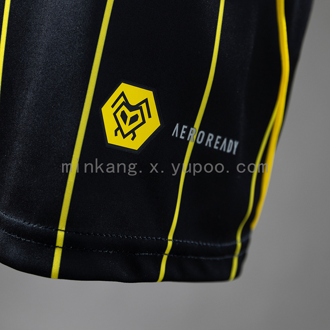 Zaragoza 25/26 Away Kids Kit Jersey SIZE 16-28 12
