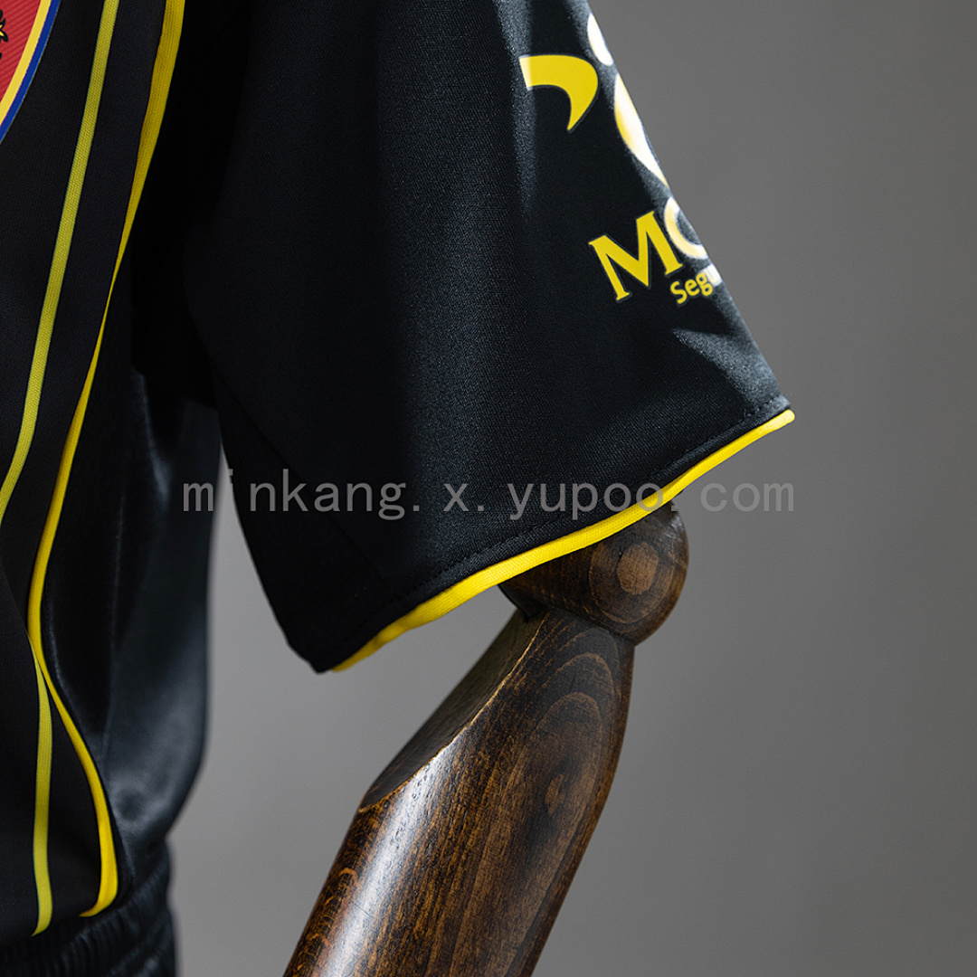 Zaragoza 25/26 Away Kids Kit Jersey SIZE 16-28 6