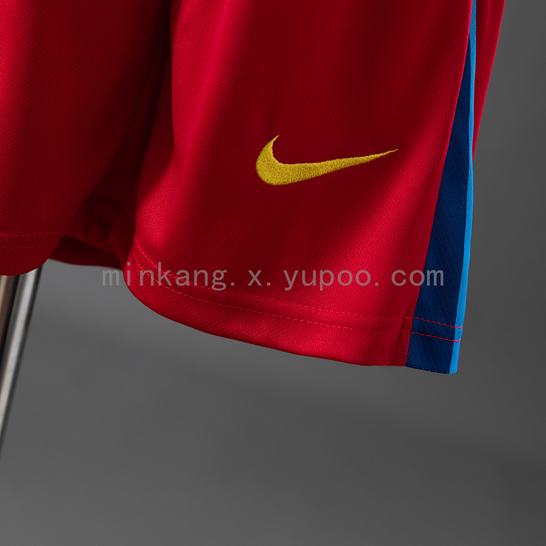 Barcelona 25/26 Fourth Away Kids Kit Jersey SIZE 16-28 4