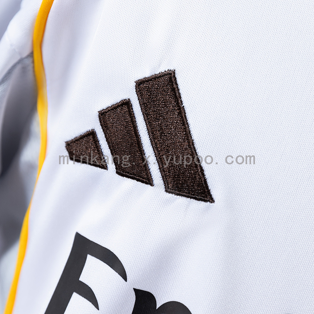 Real Madrid 25/26 Home kids kit Jersey SZIE 16-28 9