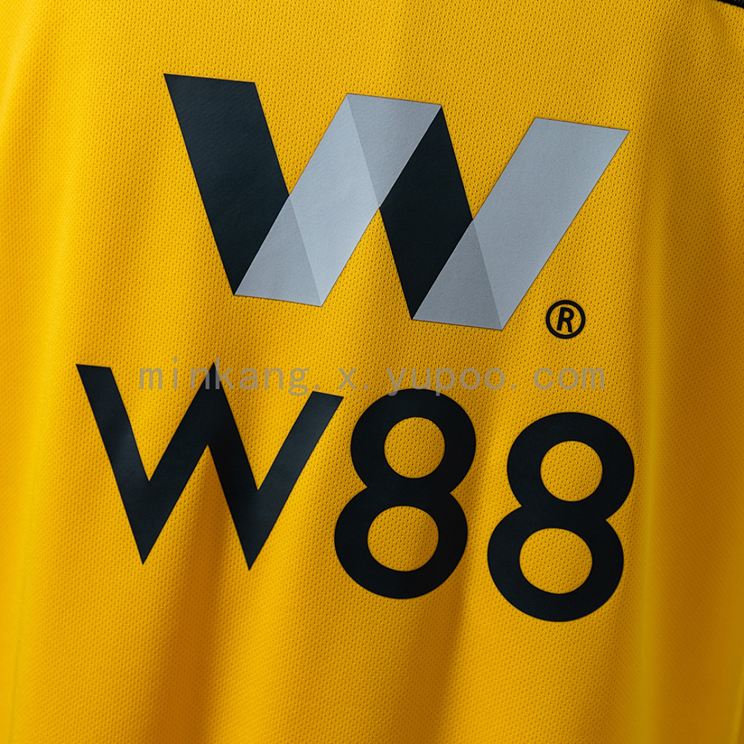 Wolves 18/19 Home Retro Jersey S-XXL 9