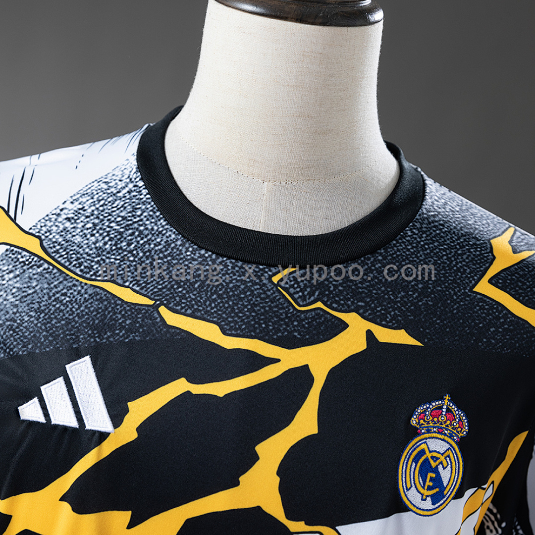Real Madrid 25/26 Avengers - Pre-Match (Black and White) Jersey S-4XL 8