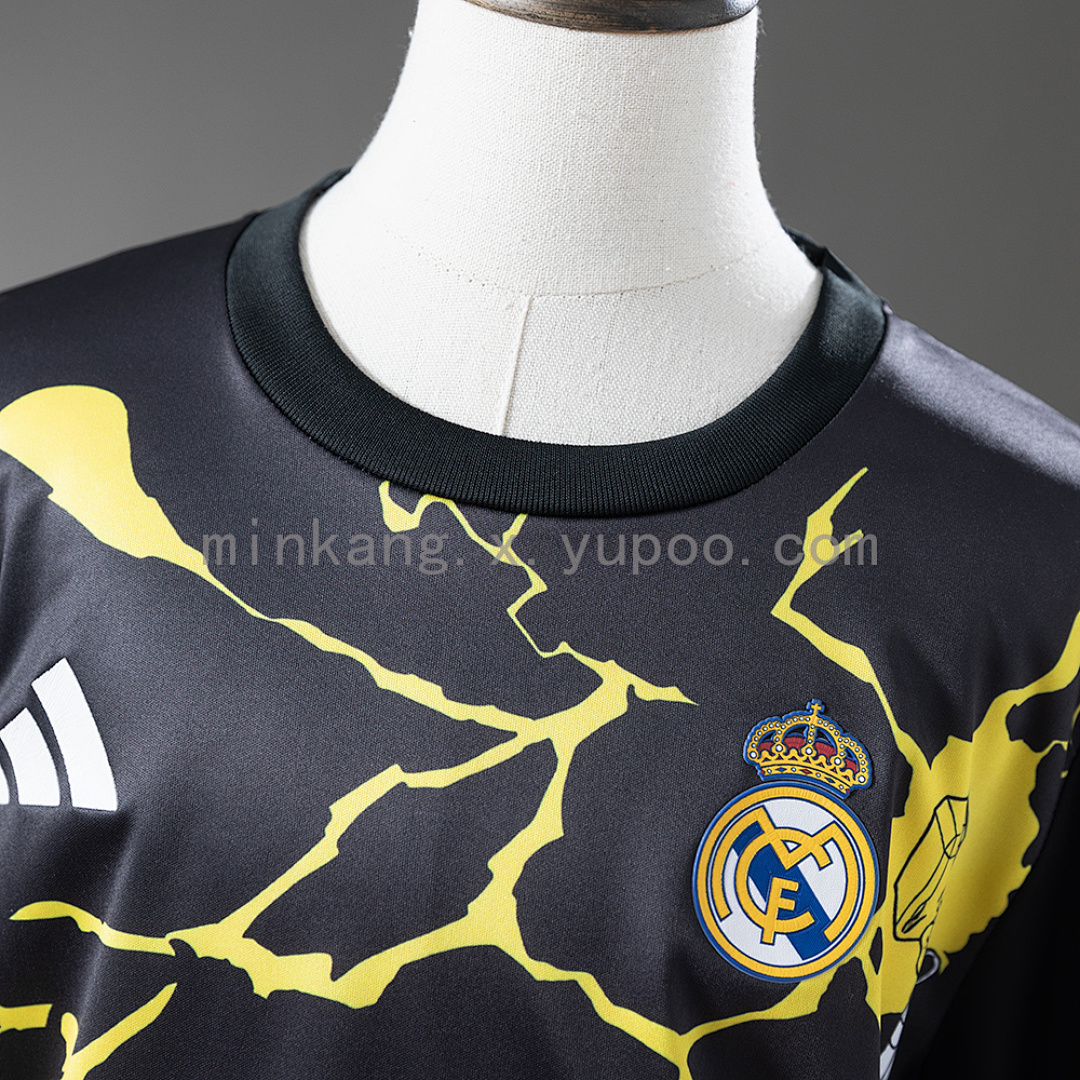 Real Madrid 25/26 Avengers - Pre-Match(Black) Kids Kit Jersey SIZE 16-28 10