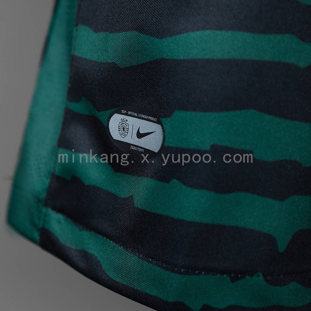 Sporting CP 25/26 Christmas Special Edition Jersey S-4XL 4