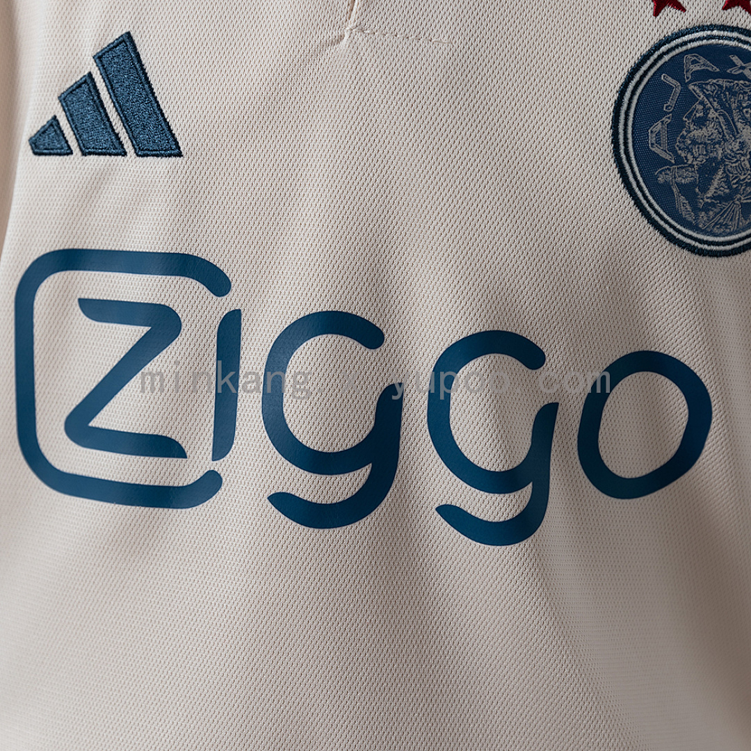 Ajax 25/26 Third Away Kids Kit Jersey SIZE 16-28 9