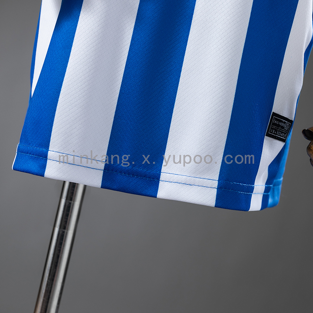 Brighton 25/26 Home Kids kit Jersey SIZE 16-28 12