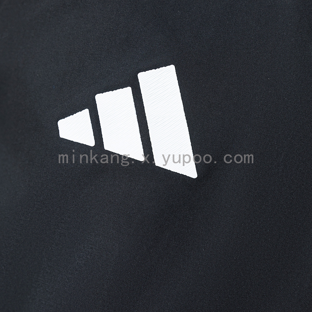 Real Madrid 25/26 Windbreaker - Black S-3XL 9