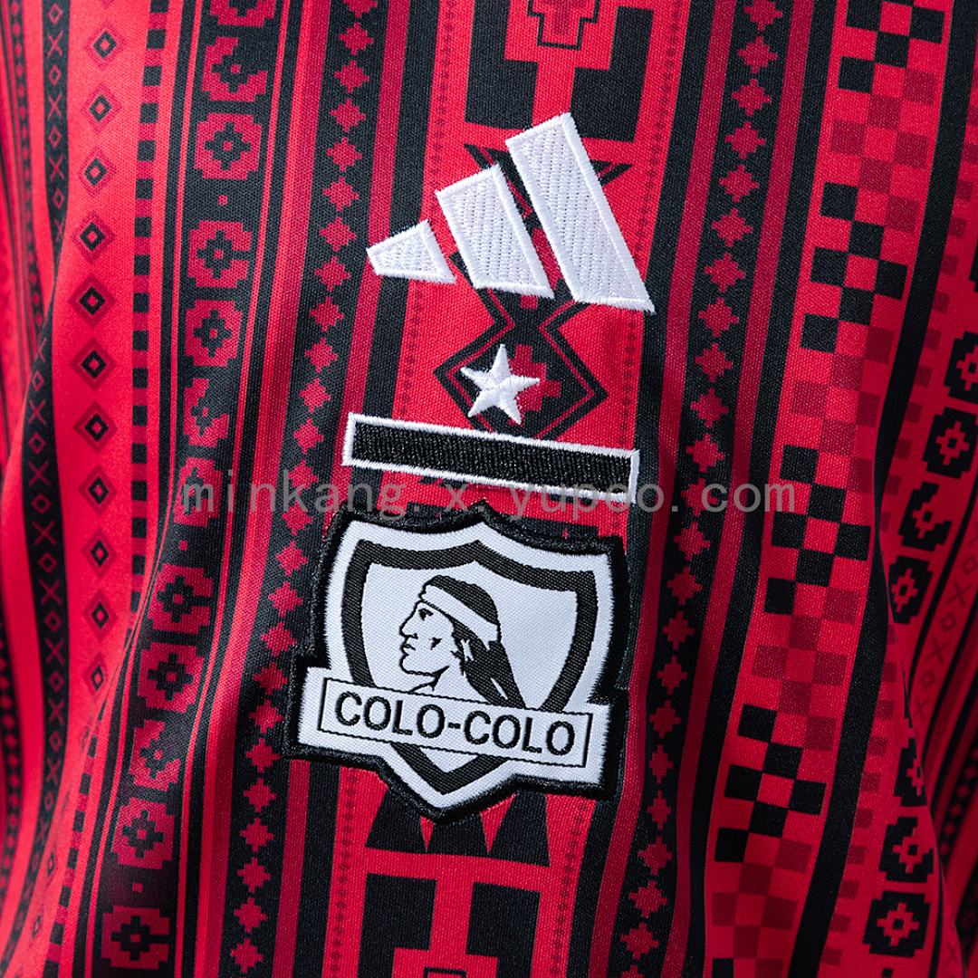 Colo Colo 26/27 Pre-Match Kids Kit Size 16-28 7