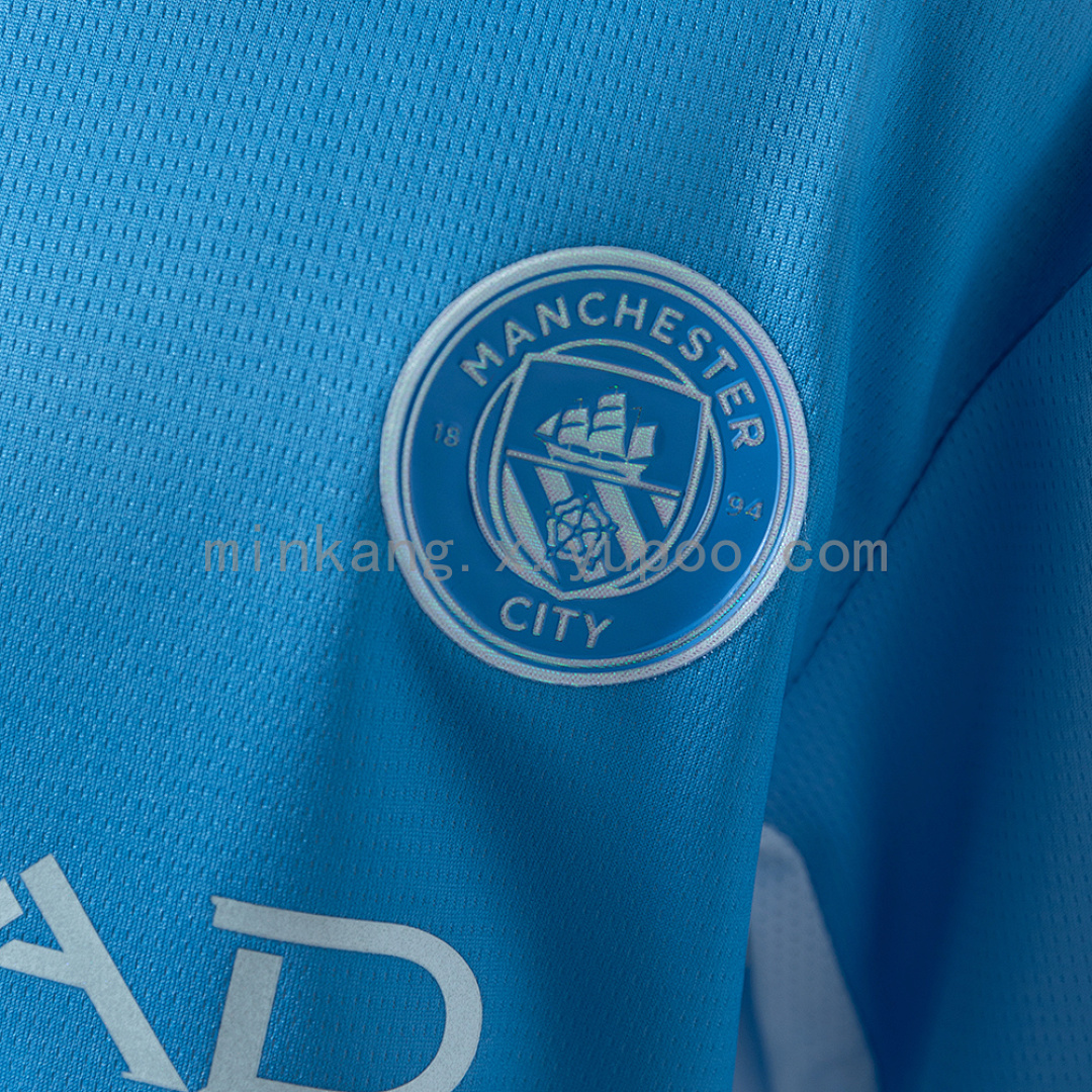 Manchester City 26/27 Home Kids Kit Size 16-28 8