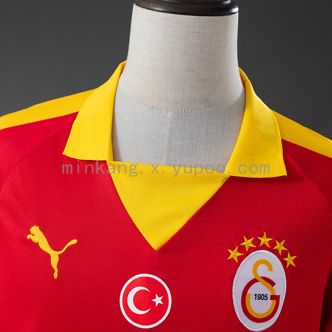 Galatasaray 25/26 Retro Edition - Red Jersey S-4XL 11