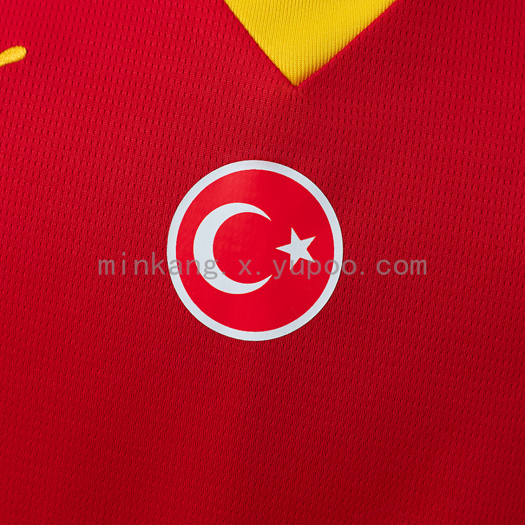 Galatasaray 25/26 Retro Edition - Red Jersey S-4XL 9