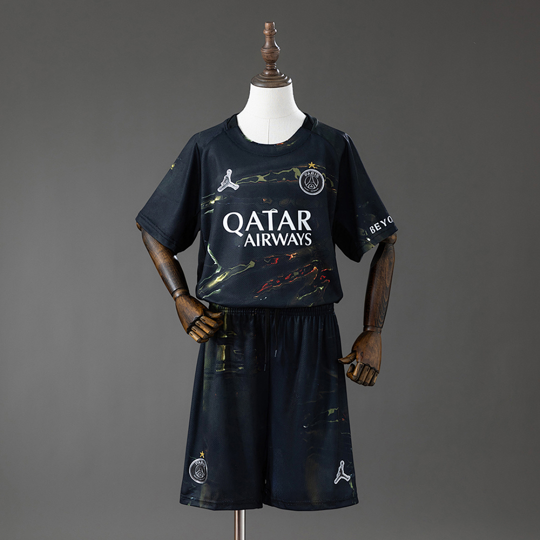 PSG 25/26 Night Edition Kids Kit Jersey SIZE 16-28 3