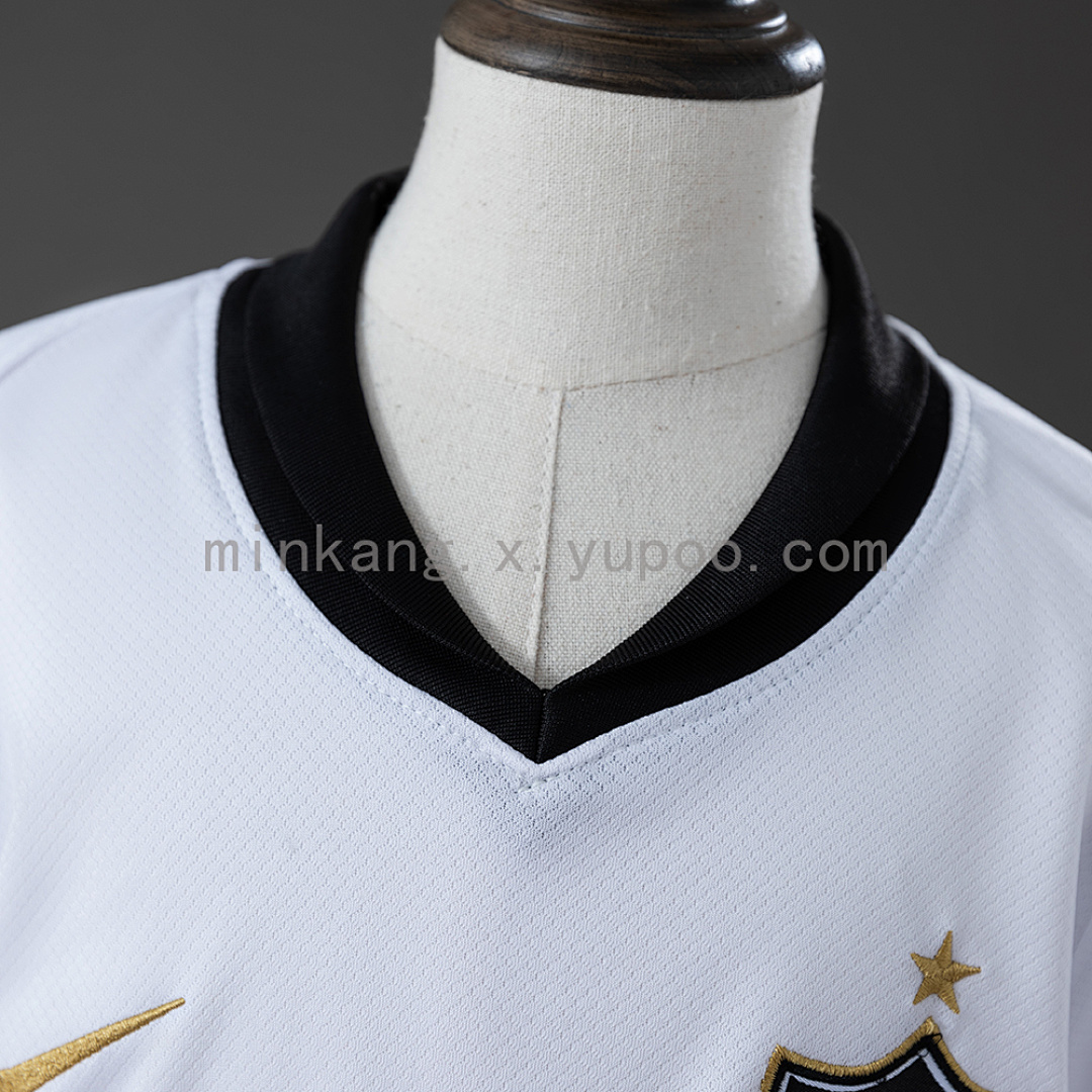 Atlético Mineiro 26/27 Away Kids Kit Jersey SIZE 16-28 10