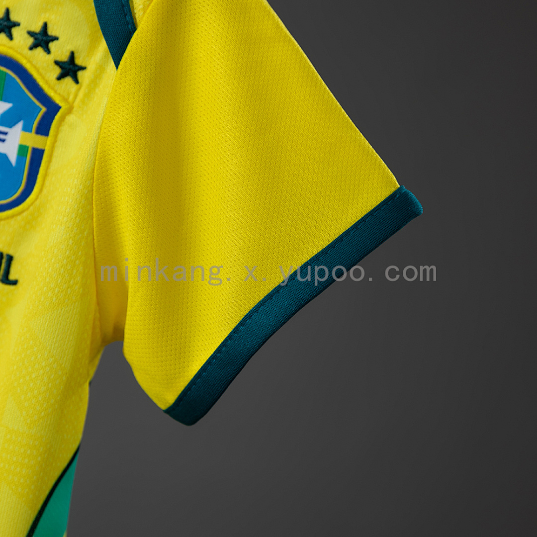 Brazil 26/27 Baby Home Jersey size 9/12 6