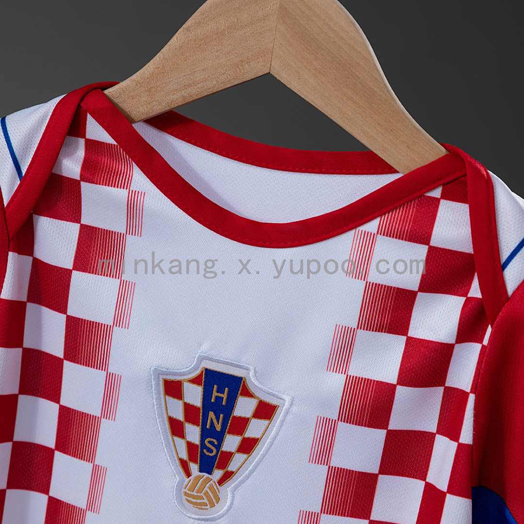 Croatia 26/27 Baby Home Jersey Size 9/12 8