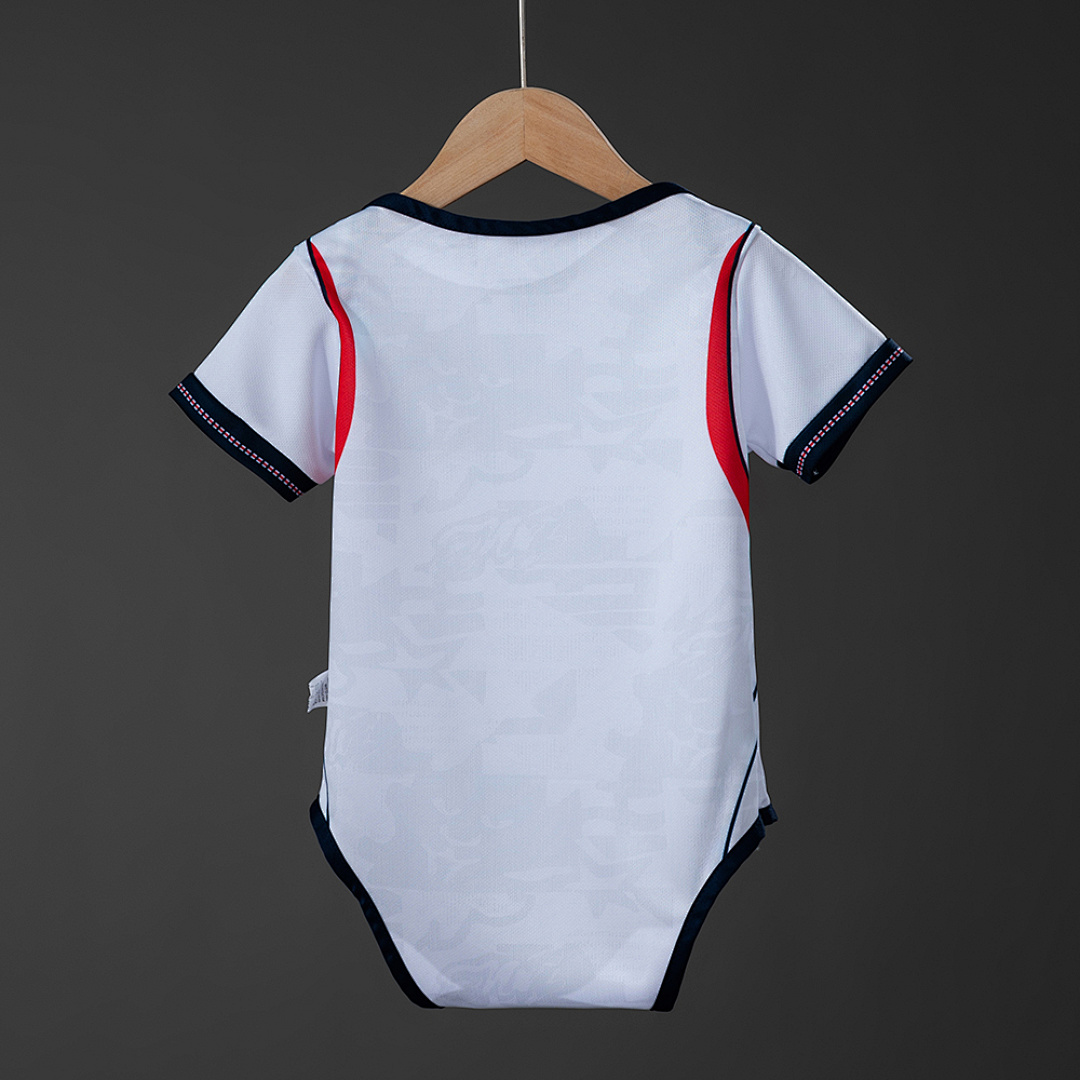 England 26/27 Baby Home Jersey size 9/12 3
