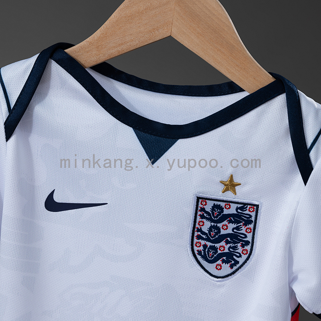 England 26/27 Baby Home Jersey size 9/12 9