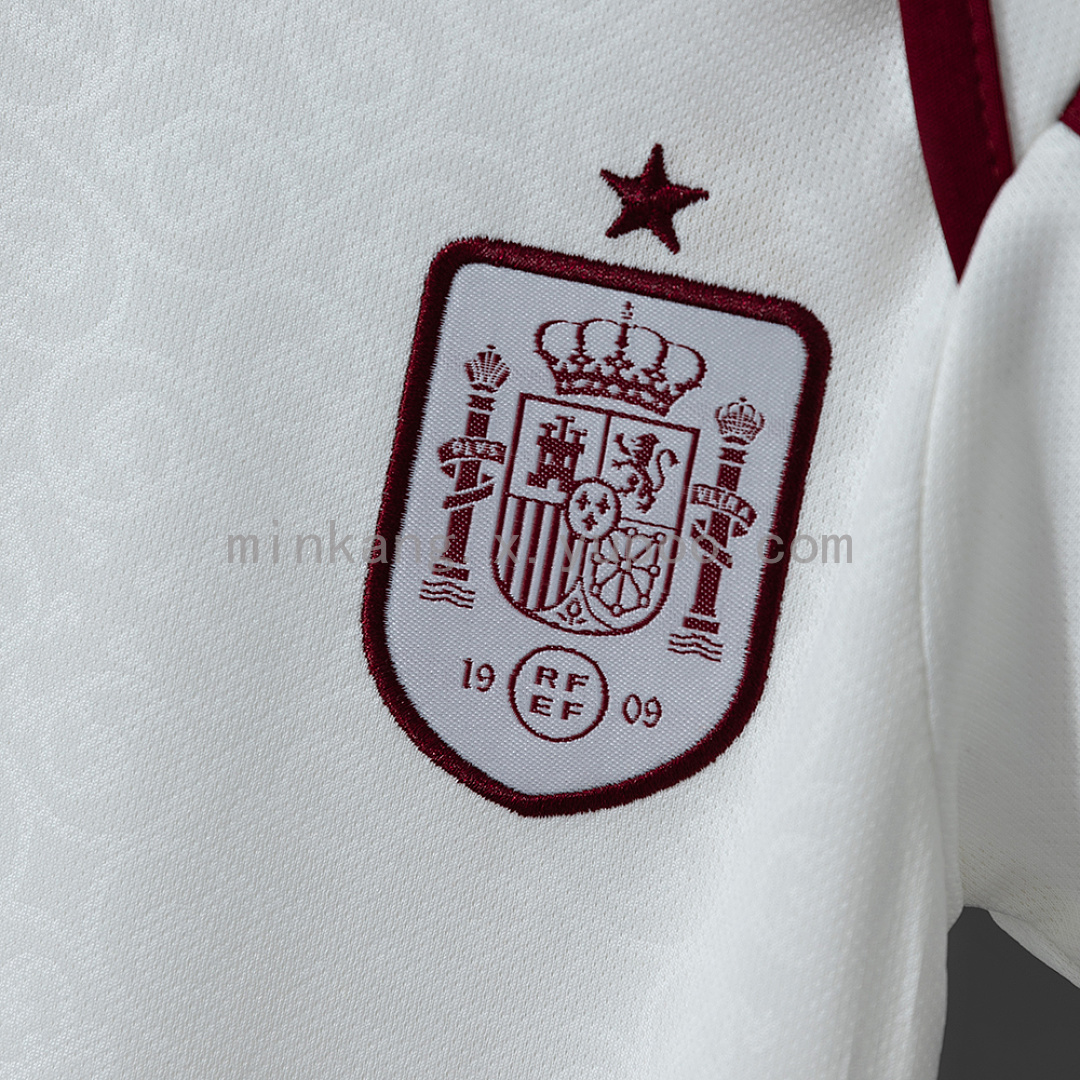 Spain 26/27 Baby Away Jersey size 9/12 8