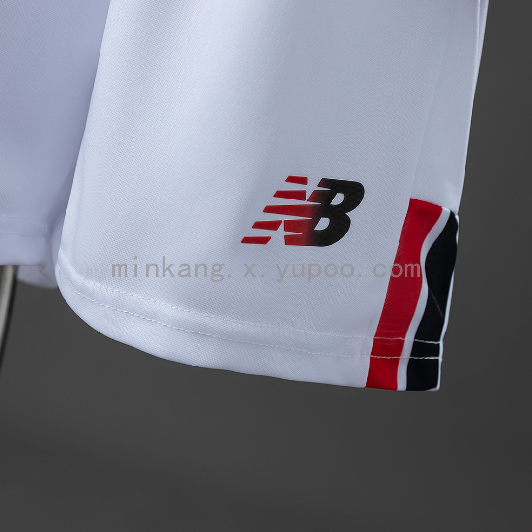 São Paulo 26/27 Home Kids Kit Jersey Size 16-28 5