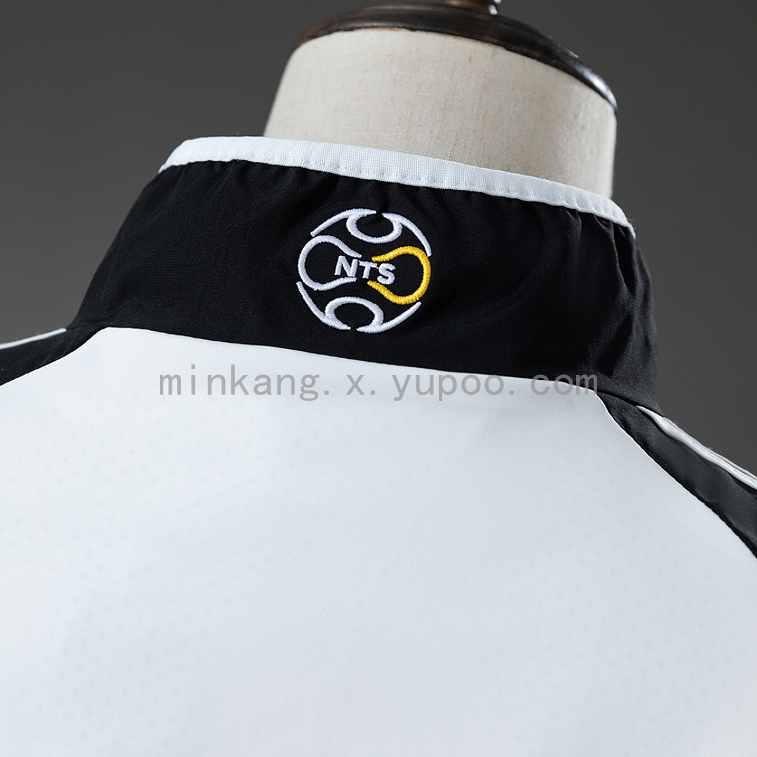 Originals X NTS Radio Windbreaker Black S-XXL 4