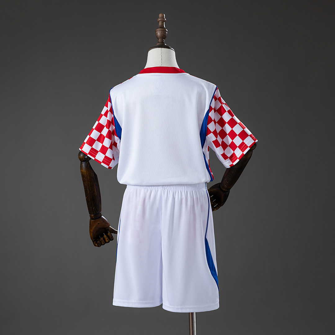 Croatia 2026 Home Kids Kit Jersey Size 16-28 2