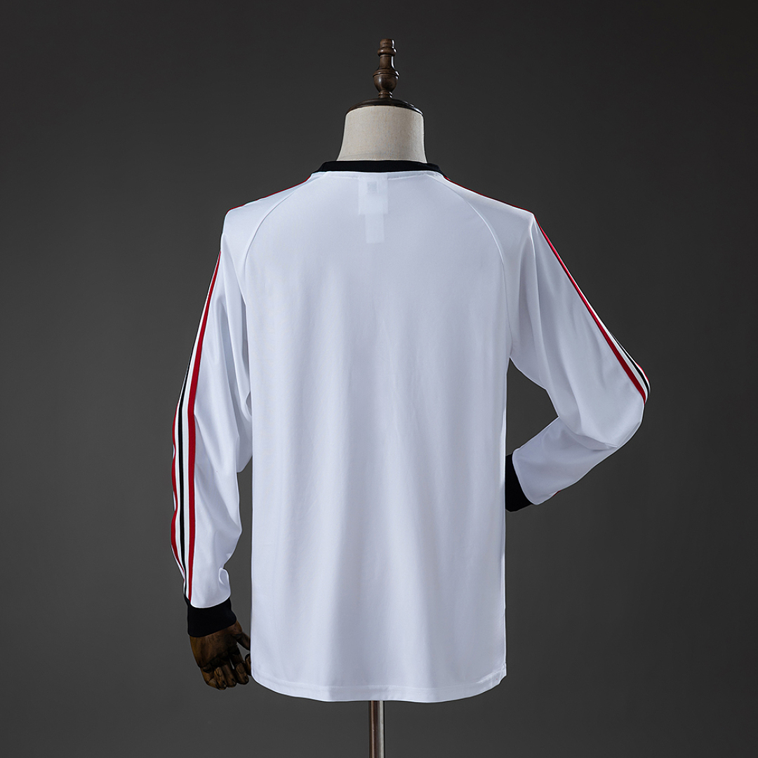 M-U Terrace Icons Long Sleeve T-Shirt White S-XXL 2