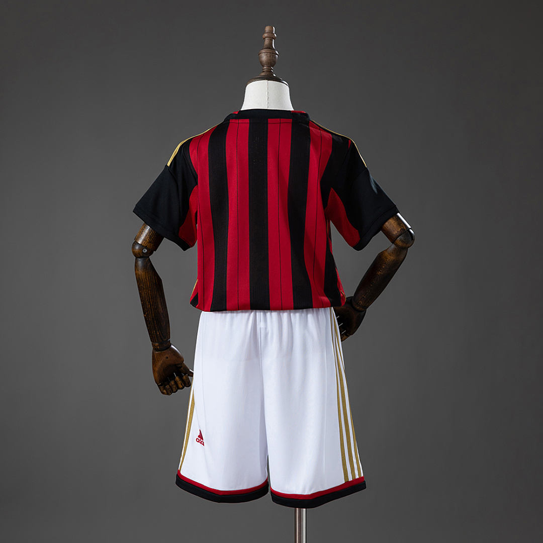 AC Milan 13/14 Home Retro Kids Kit Jersey Size 16-28 2