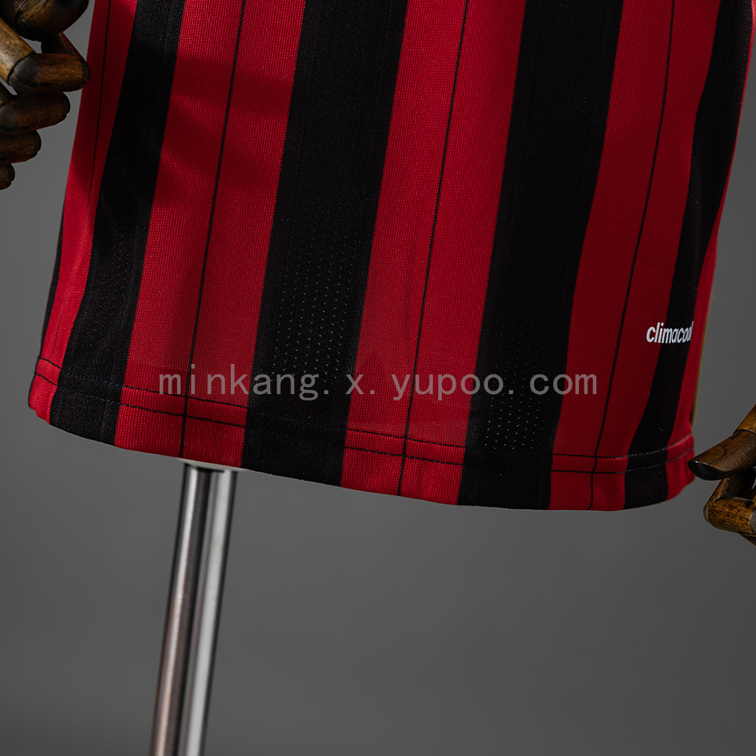 AC Milan 13/14 Home Retro Kids Kit Jersey Size 16-28 12