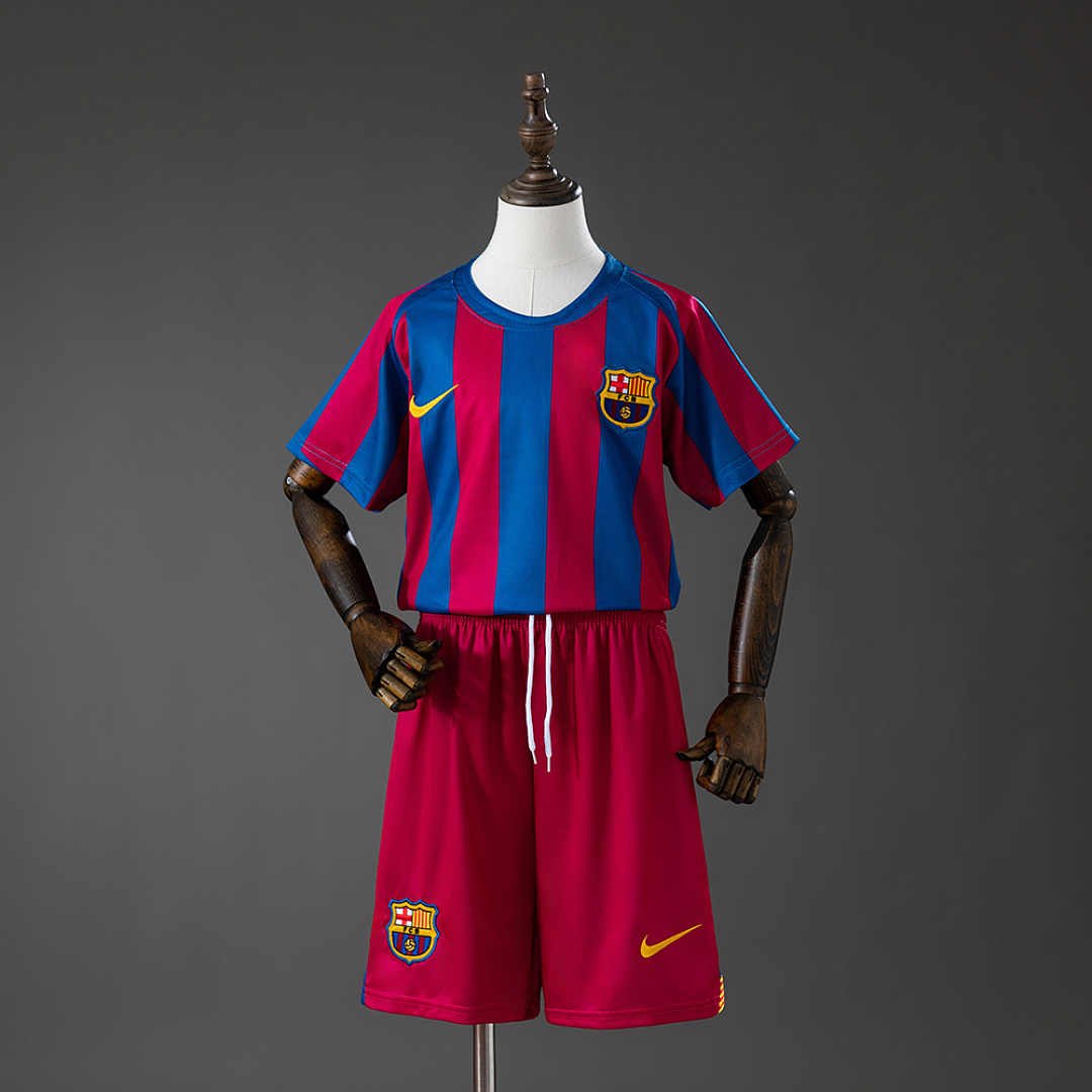 Barcelona 05/06 Home (League Edition) Retro Kids Kit Jersey SIZE 16-28