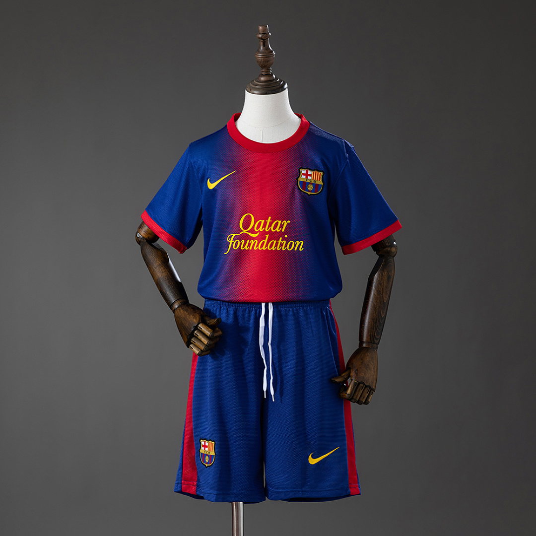 Barcelona 12/13 Home Retro Kids Kit Jersey Size 16-28 3