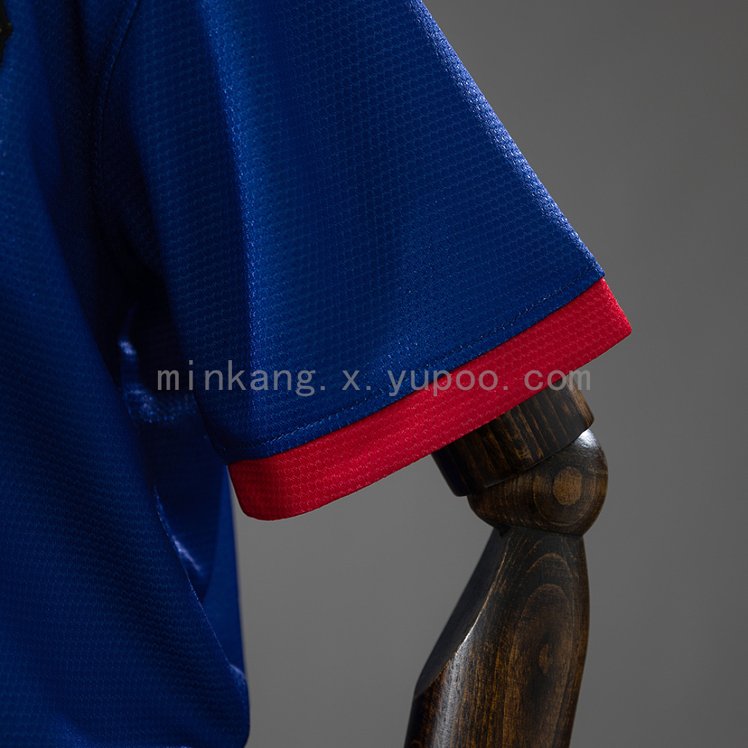 Barcelona 12/13 Home Retro Kids Kit Jersey Size 16-28 6