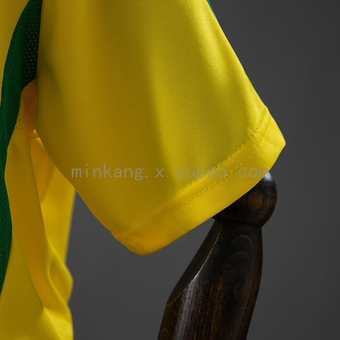 Brazil 2002 Home Retro Kids Kit Jersey SIZE 16-28 6
