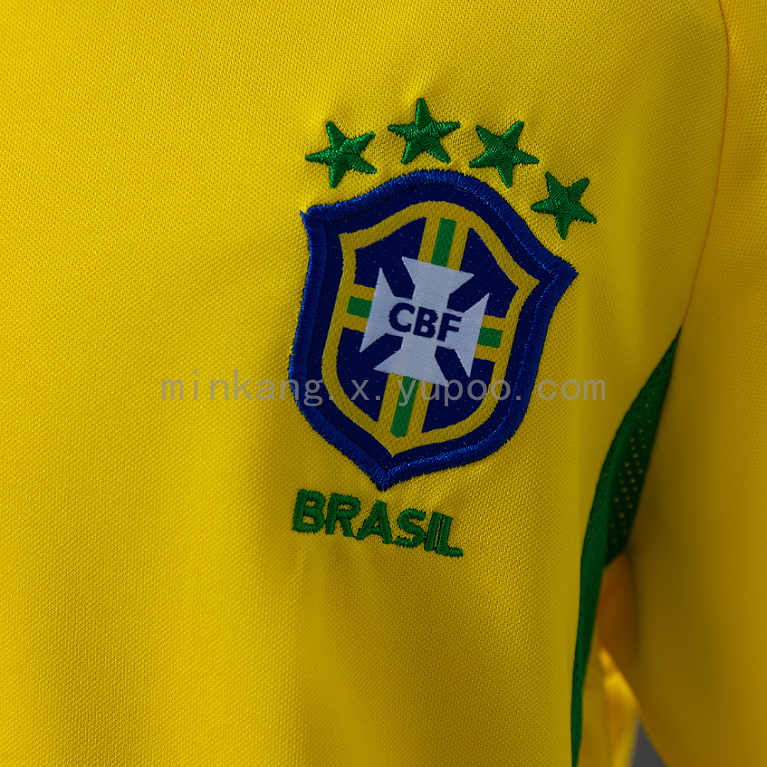 Brazil 2002 Home Retro Kids Kit Jersey SIZE 16-28 8