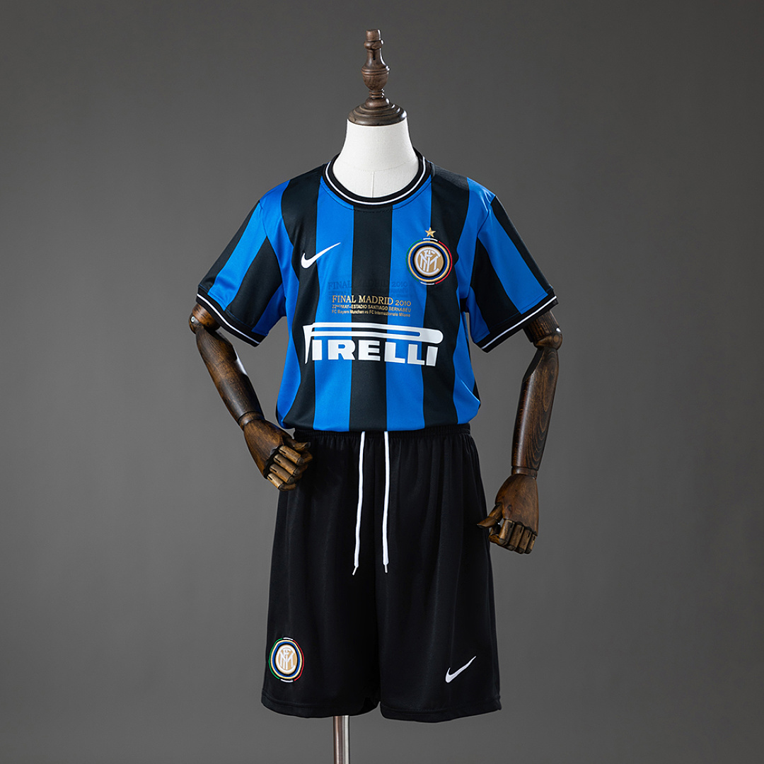 Inter Milan 09/10 Home (UEFA Champions League) Retro Kids Kit Jersey SIZE 16-28 3