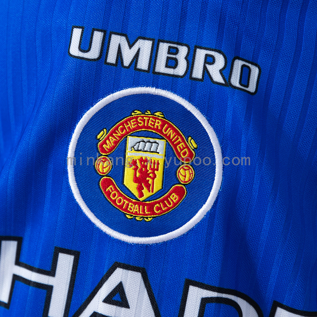 M-U 96/98 Third Away Retro Kids Kit Jersey SIZE 16-28 7