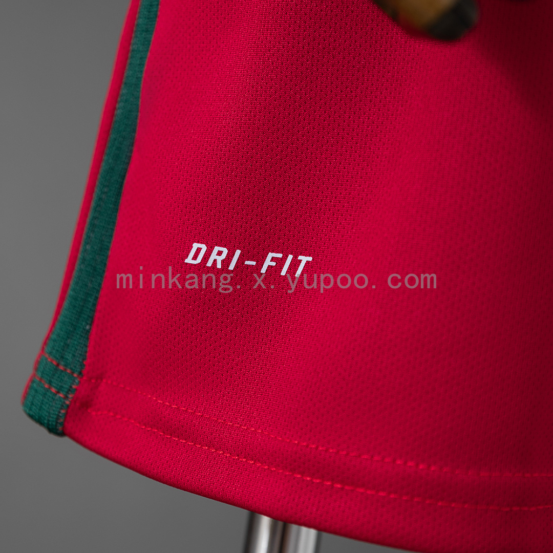 Portugal 16/17 Home Retro Kids Kit Jersey Size 16-28 10