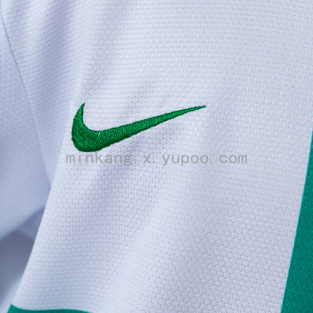 Portugal 2012 Away Retro Kids Kit Jersey SIZE 16-28 7