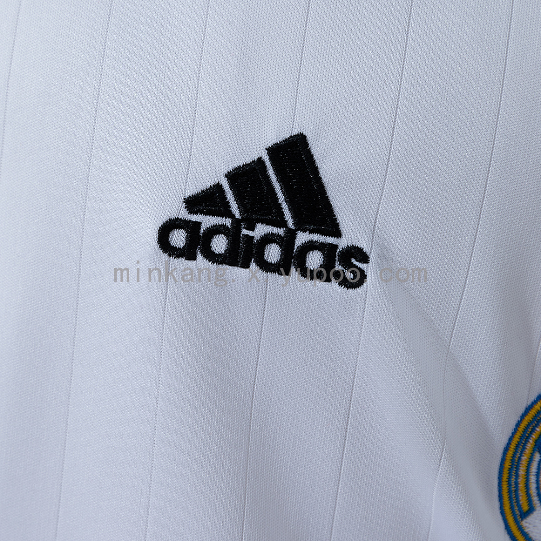 Real Madrid 06/07 Home Retro Kids Kit Jersey SIZE 16-28 9