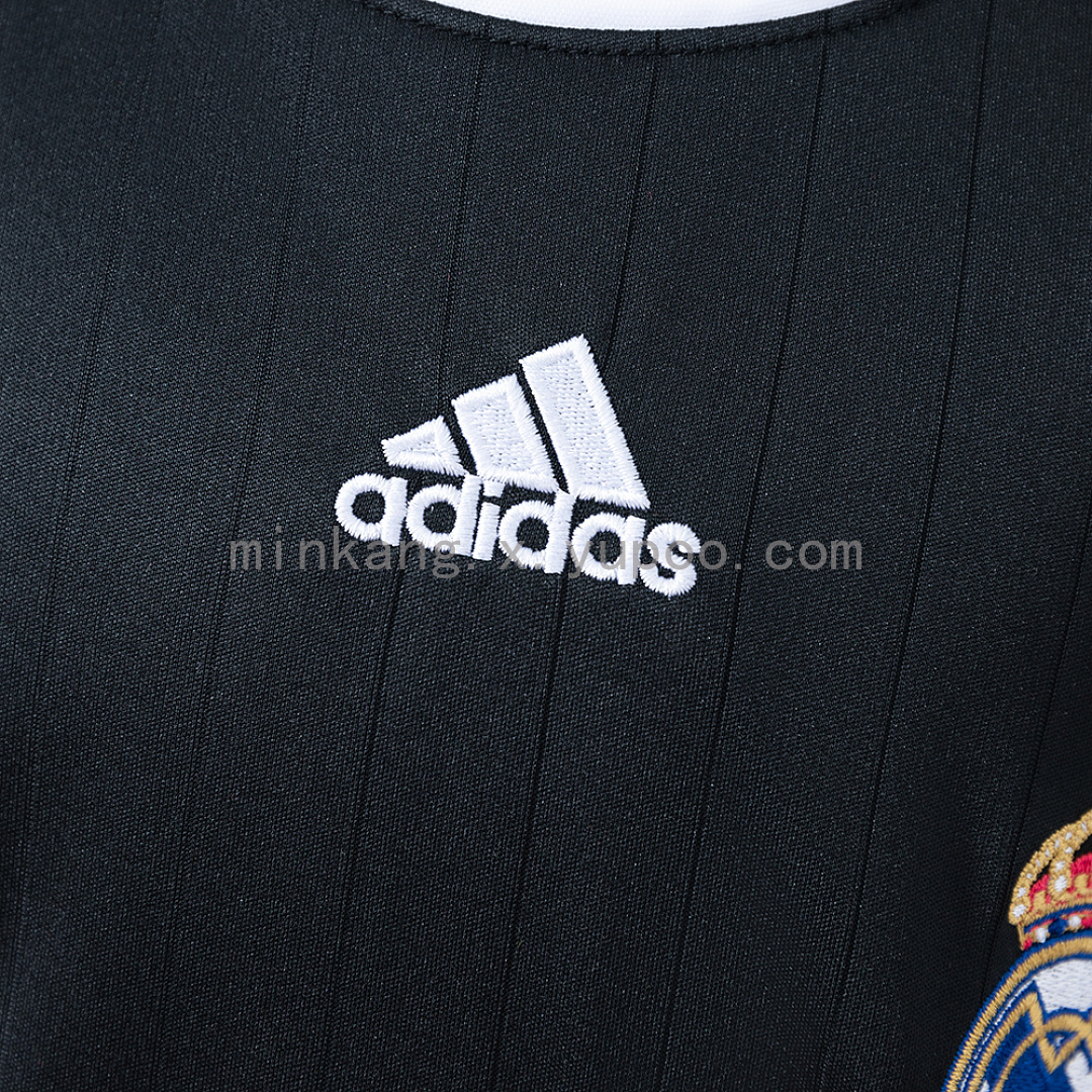 Real Madrid 06/07 Third Away Retro Kids Kit Jersey SIZE 16-28 9