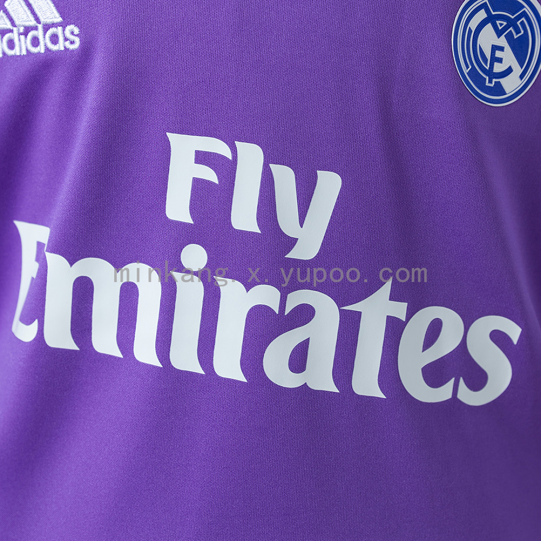 Real Madrid 16/17 Away Retro Kids Kit Jersey Size 16-28 9