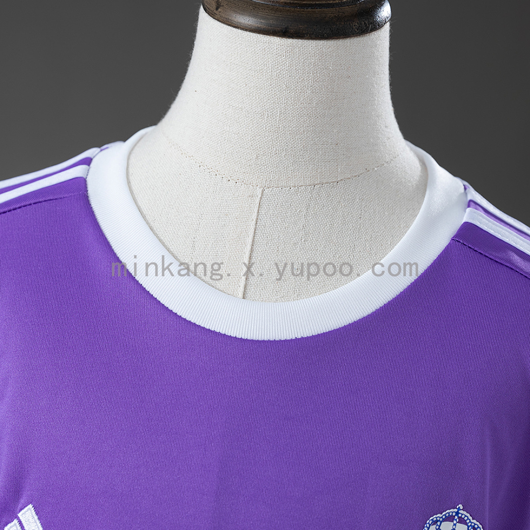 Real Madrid 16/17 Away Retro Kids Kit Jersey Size 16-28 10