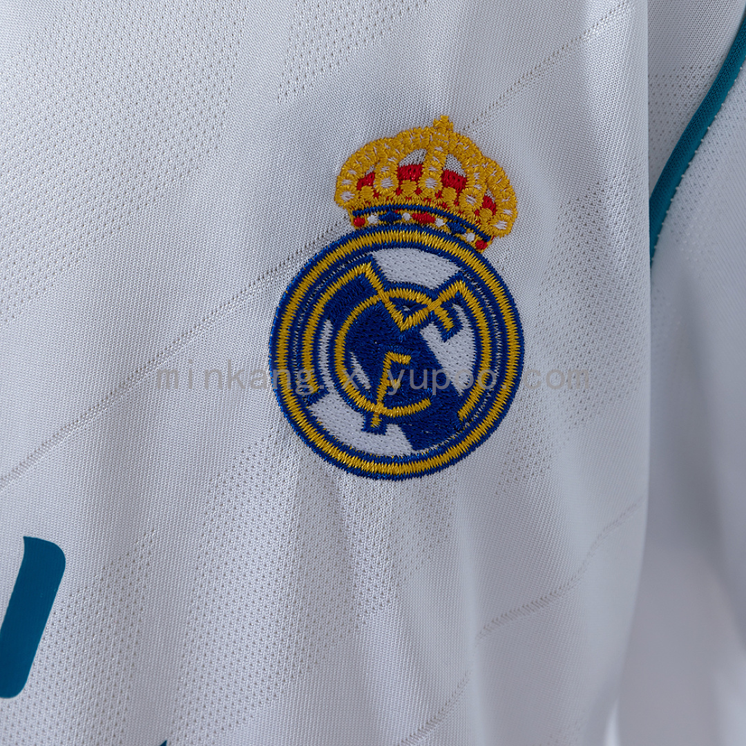 Real Madrid 17/18 Home Retro Kids Kit Jersey Size 16-28 8